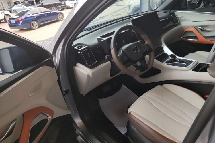 Used BYD Song Pro New Energy 2022 DM-i 110km Flagship Pro Model Driver Seat