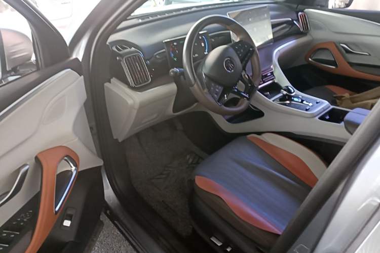 Used BYD Song Pro New Energy 2022 DM-i 110km Flagship Model Driver Seat