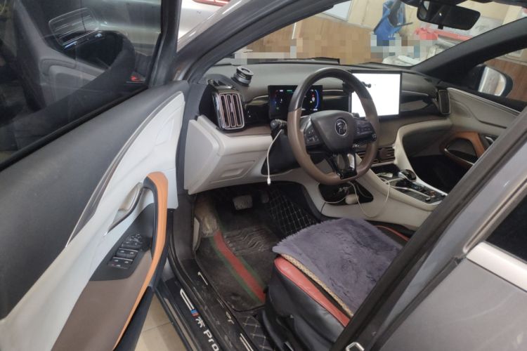 Used BYD Song Pro New Energy 2022 DM-i 110km Flagship Model Driver Seat