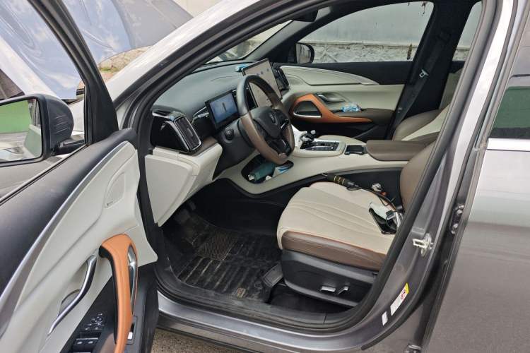 Used BYD Song Pro New Energy 2022 DM-i 110km Flagship Pro Model Driver Seat