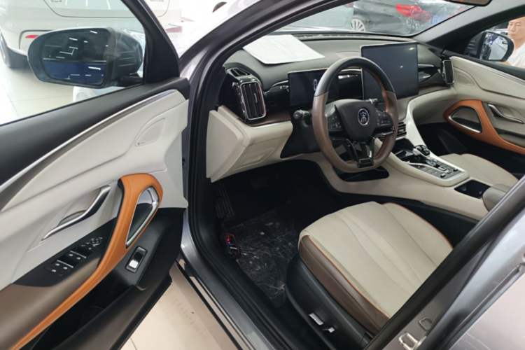 Used BYD Song Pro New Energy 2022 DM-i 110km Flagship Pro Model Driver Seat