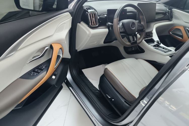 Used BYD Song Pro New Energy 2022 DM-i 110km Flagship Model Driver Seat