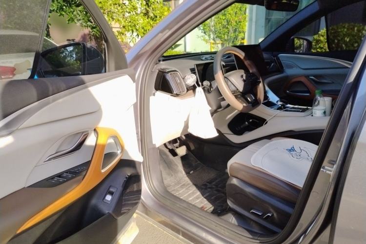 Used BYD Song Pro New Energy 2022 DM-i 110km Flagship Pro Model Driver Seat