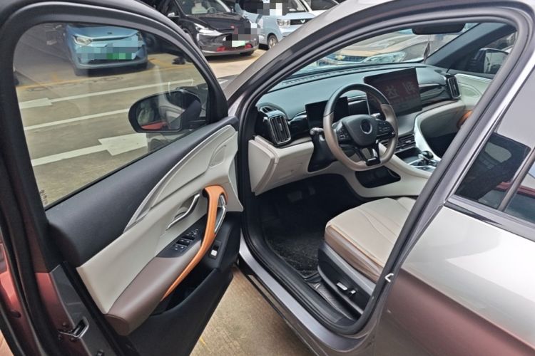 Used BYD Song Pro New Energy 2022 DM-i 110km Flagship Pro Model Driver Seat
