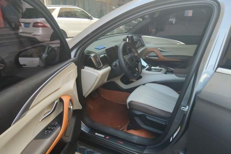 Used BYD Song Pro New Energy 2022 DM-i 51km Luxury Model Driver Seat