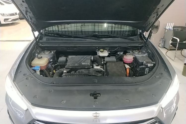 Used BYD Song Pro New Energy 2022 DM-i 110km Flagship Pro Model Engine Bay