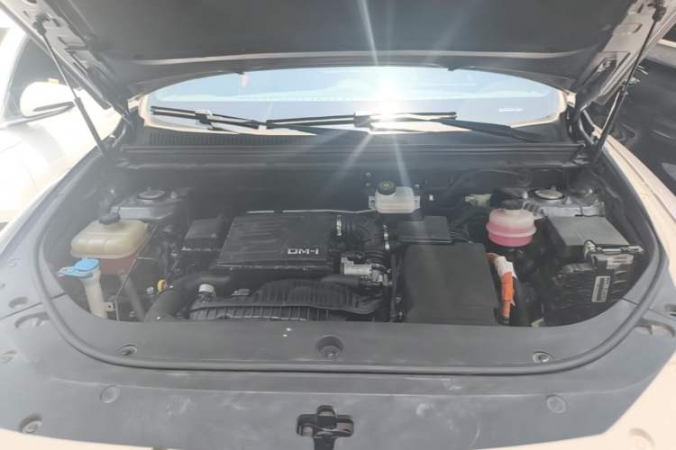 Used BYD Song Pro New Energy 2022 DM-i 51km Luxury Model Engine Bay