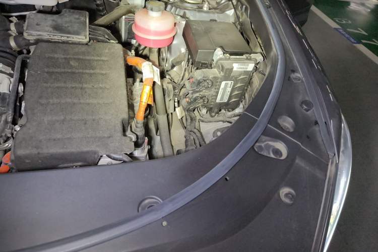 Used BYD Song Pro New Energy 2022 DM-i 51km Luxury Model Engine Bay Left