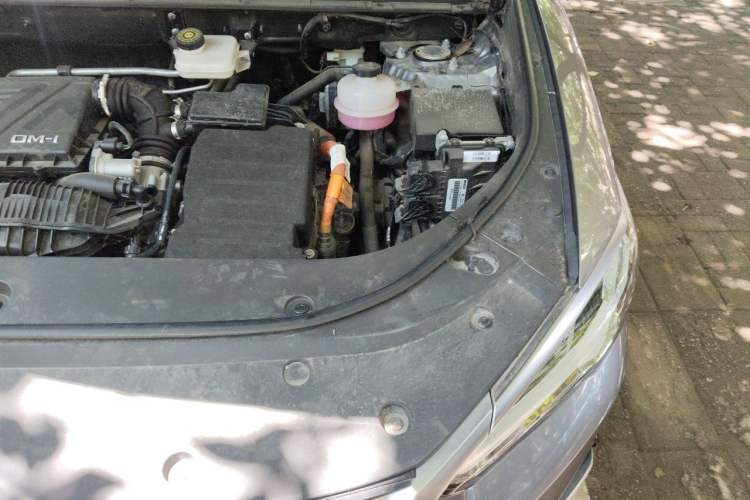 Used BYD Song Pro New Energy 2022 DM-i 110km Flagship Model Engine Bay Left