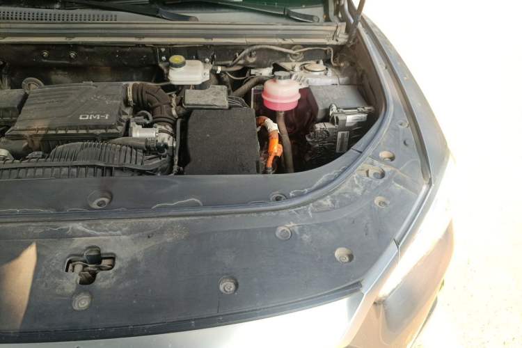 Used BYD Song Pro New Energy 2022 DM-i 51km Luxury Model Engine Bay Left