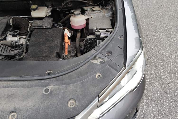 Used BYD Song Pro New Energy 2022 DM-i 51km Prestige Model Engine Bay Left