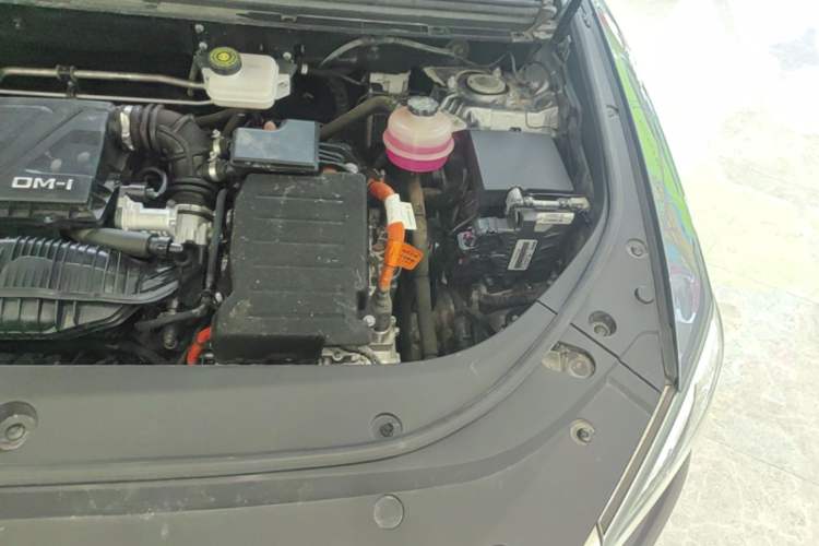 Used BYD Song Pro New Energy 2022 DM-i 51km Prestige Model Engine Bay Left