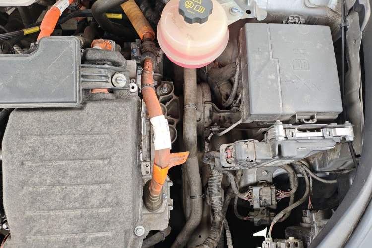 Used BYD Song Pro New Energy 2022 DM-i 51km Prestige Model Engine Bay Left