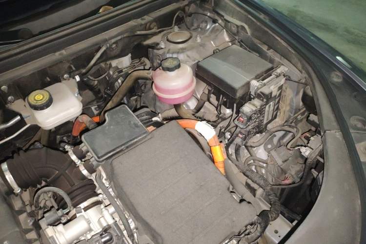 Used BYD Song Pro New Energy 2022 DM-i 51km Prestige Model Engine Bay Left
