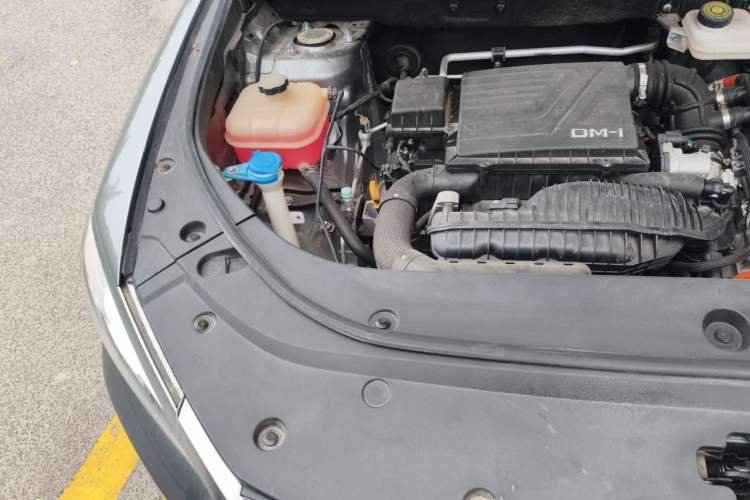 Used BYD Song Pro New Energy 2022 DM-i 110km Flagship Pro Model Engine Bay Right