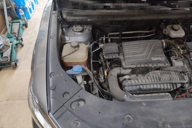 Used BYD Song Pro New Energy 2022 DM-i 110km Flagship Model Engine Bay Right