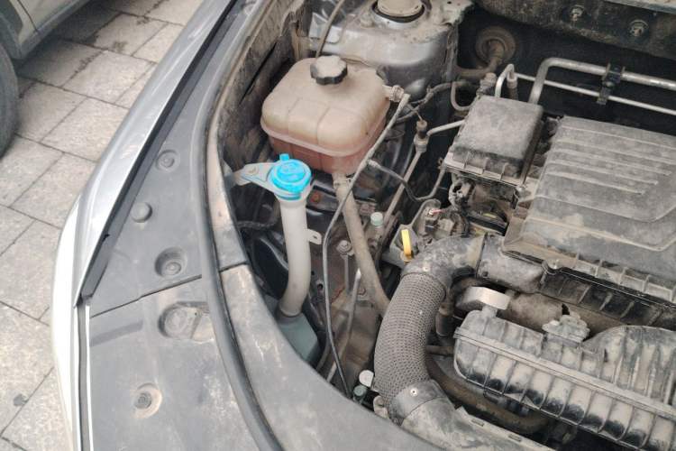 Used BYD Song Pro New Energy 2022 DM-i 110km Flagship Pro Model Engine Bay Right