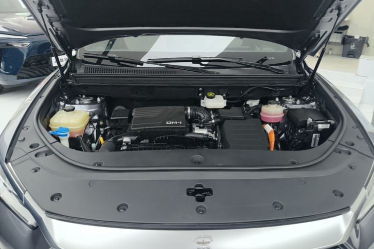 Used BYD Song Pro New Energy 2022 DM-i 110km Flagship Model Engine Bay