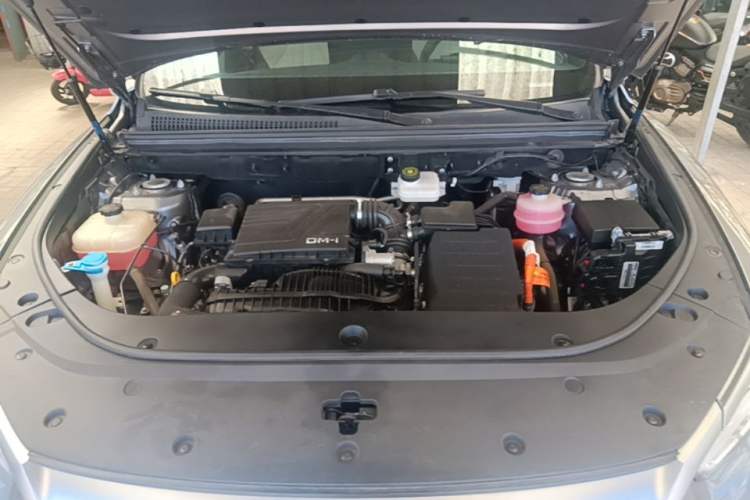 Used BYD Song Pro New Energy 2022 DM-i 51km Prestige Model Engine Bay