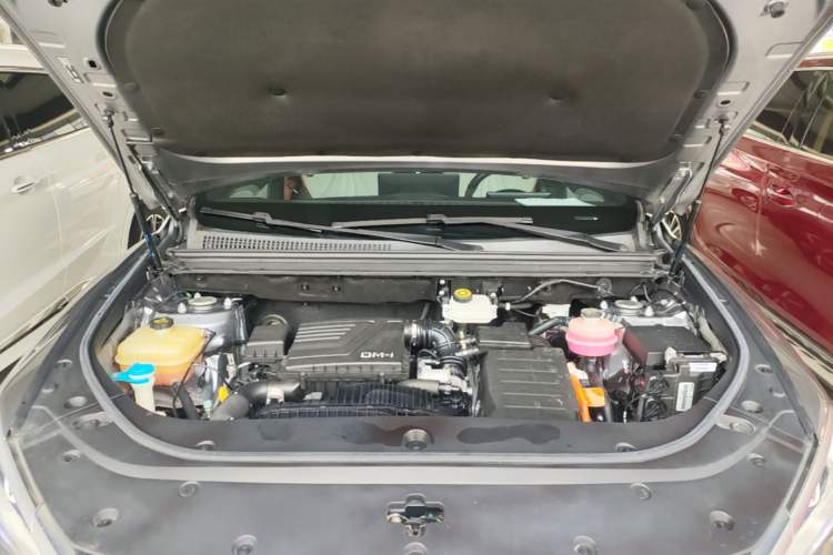 Used BYD Song Pro New Energy 2022 DM-i 51km Prestige Model Engine Bay