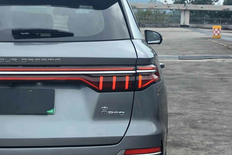 Used BYD Song Pro New Energy 2022 DM-i 110km Flagship Pro Model Exterior 8