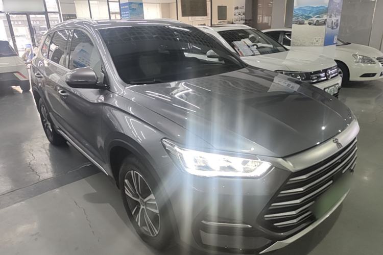 Used BYD Song Pro New Energy 2022 DM-i 51km Luxury Model Front Right 45 Deg