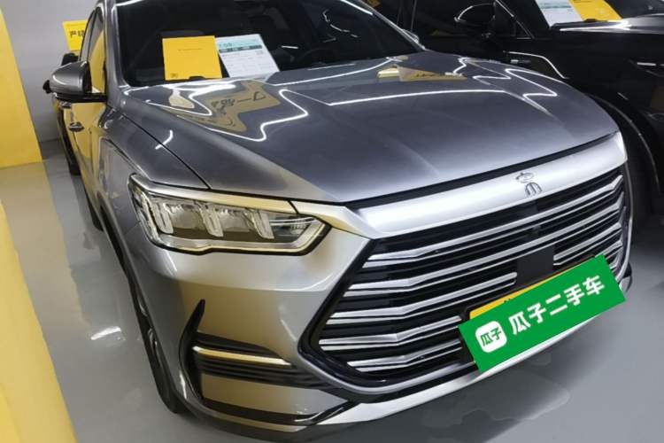 Used BYD Song Pro New Energy 2022 DM-i 110km Flagship Model Front Right 45 Deg