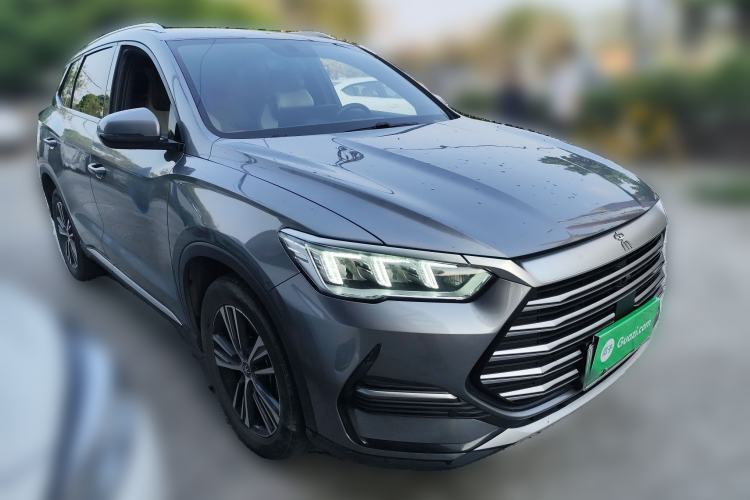 Used BYD Song Pro New Energy 2022 DM-i 51km Luxury Model Front Right 45 Deg