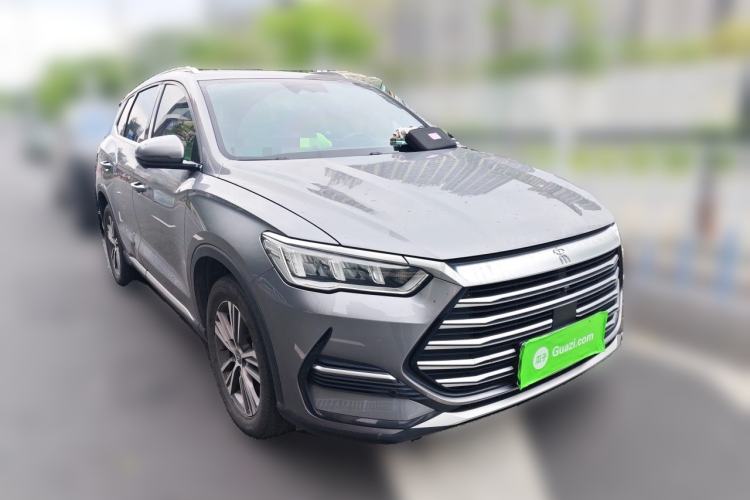 Used BYD Song Pro New Energy 2022 DM-i 51km Prestige Model Front Right 45 Deg