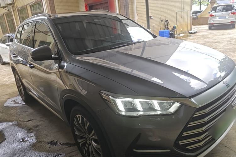 Used BYD Song Pro New Energy 2022 DM-i 110km Flagship Pro Model Front Right 45 Deg
