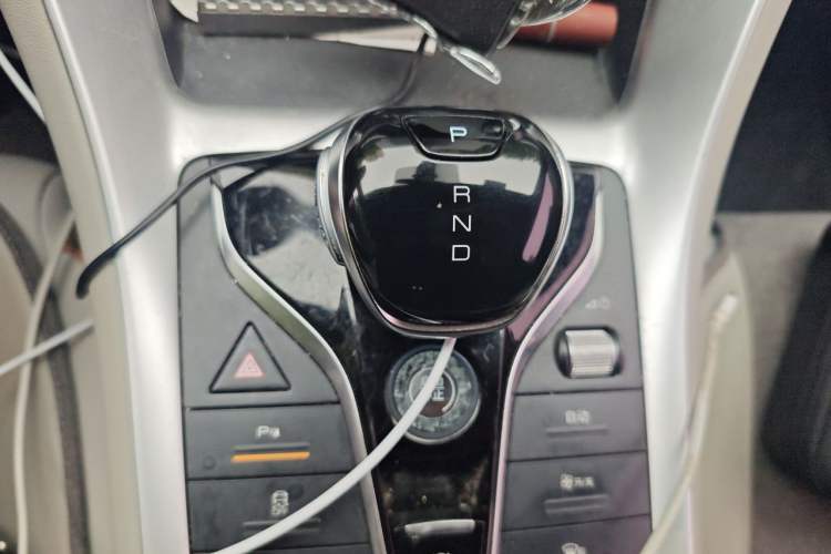 Used BYD Song Pro New Energy 2022 DM-i 51km Luxury Model Gear Lever