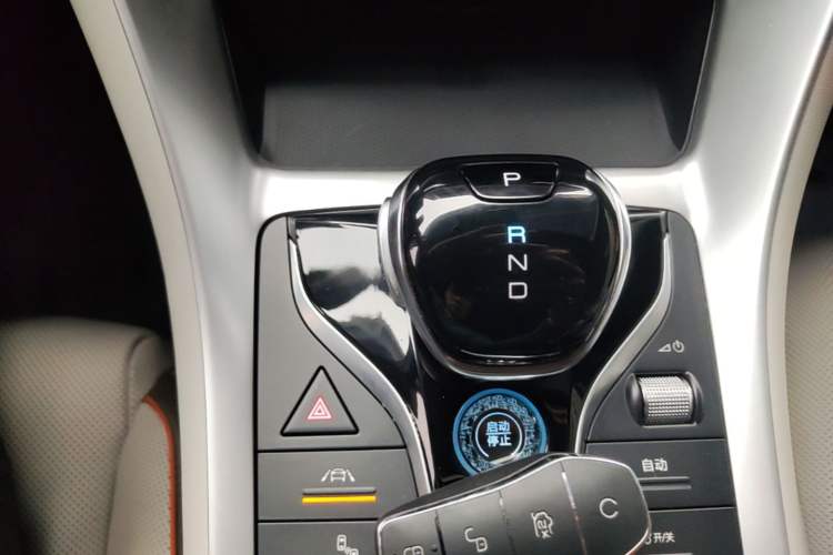 Used BYD Song Pro New Energy 2022 DM-i 110km Flagship Pro Model Gear Lever