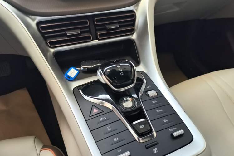 Used BYD Song Pro New Energy 2022 DM-i 51km Prestige Model Gear Lever