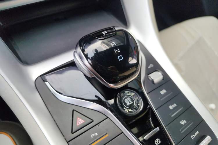 Used BYD Song Pro New Energy 2022 DM-i 51km Luxury Model Gear Lever