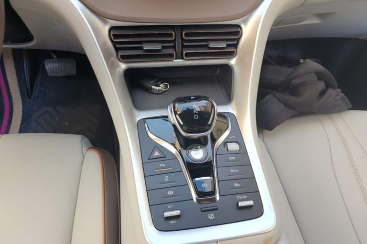Used BYD Song Pro New Energy 2022 DM-i 51km Luxury Model Gear Lever