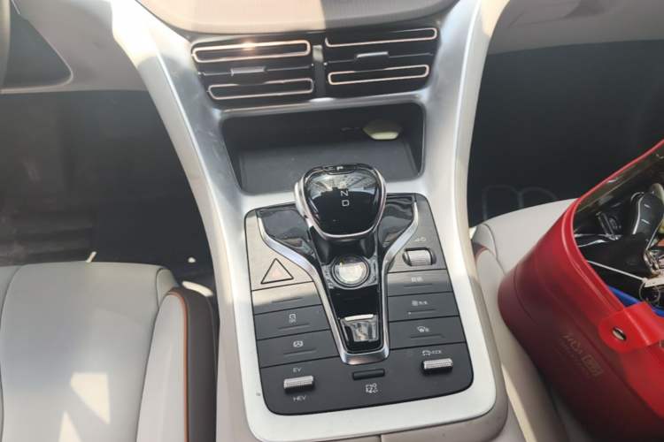 Used BYD Song Pro New Energy 2022 DM-i 51km Luxury Model Gear Lever