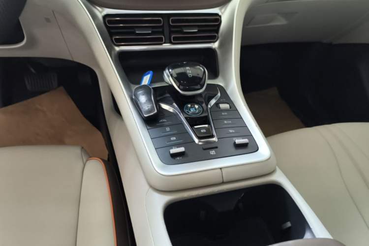 Used BYD Song Pro New Energy 2022 DM-i 51km Prestige Model Gear Lever