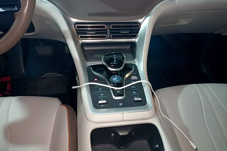 Used BYD Song Pro New Energy 2022 DM-i 51km Prestige Model Gear Lever