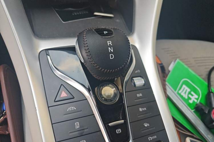Used BYD Song Pro New Energy 2022 DM-i 51km Prestige Model Gear Lever