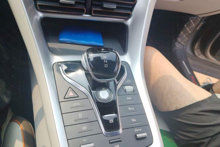 Used BYD Song Pro New Energy 2022 DM-i 51km Prestige Model Gear Lever