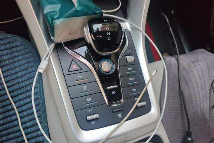 Used BYD Song Pro New Energy 2022 DM-i 51km Luxury Model Gear Lever