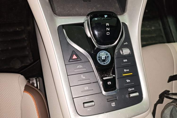 Used BYD Song Pro New Energy 2022 DM-i 110km Flagship Pro Model Gear Lever