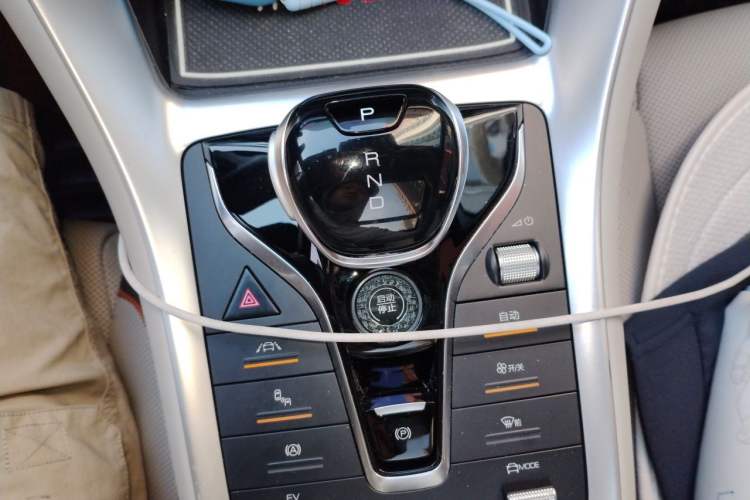 Used BYD Song Pro New Energy 2022 DM-i 110km Flagship Pro Model Gear Lever