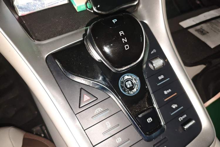 Used BYD Song Pro New Energy 2022 DM-i 51km Prestige Model Gear Lever