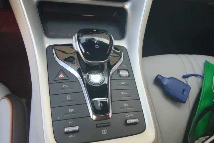 Used BYD Song Pro New Energy 2022 DM-i 51km Luxury Model Gear Lever