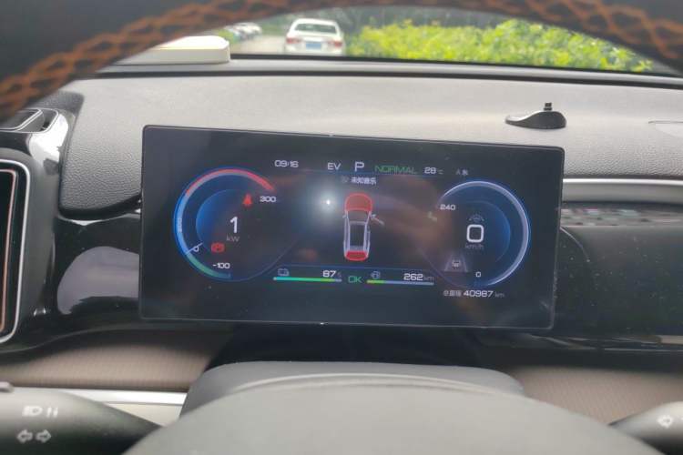 Used BYD Song Pro New Energy 2022 DM-i 110km Flagship Pro Model Instrument Cluster