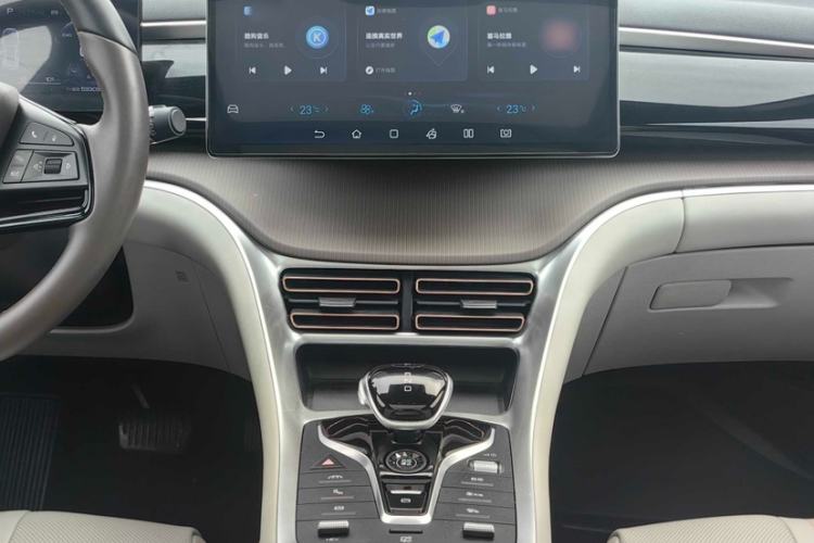 Used BYD Song Pro New Energy 2022 DM-i 110km Flagship Pro Model Interior 10