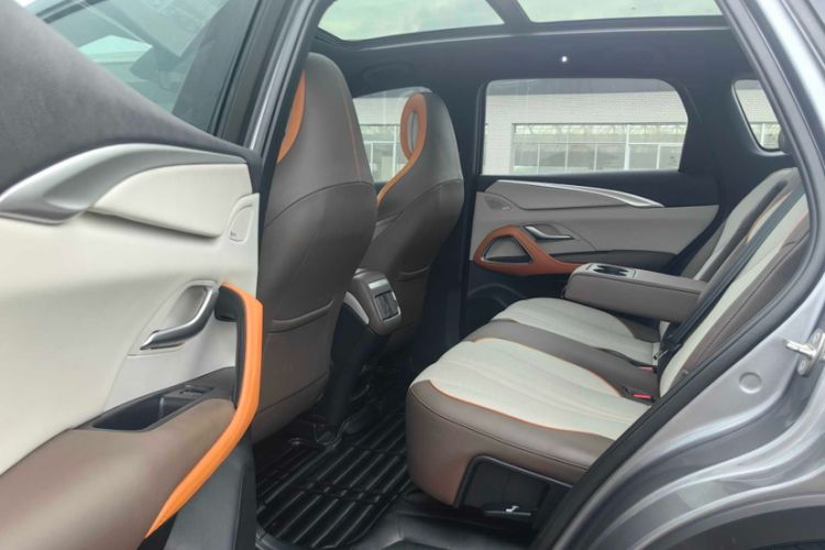 Used BYD Song Pro New Energy 2022 DM-i 110km Flagship Pro Model Interior 11