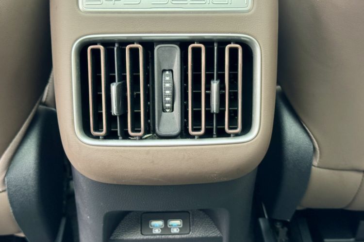 Used BYD Song Pro New Energy 2022 DM-i 51km Prestige Model Interior 2