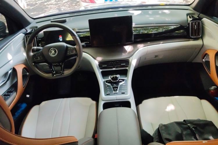 Used BYD Song Pro New Energy 2022 DM-i 110km Flagship Model Interior 2